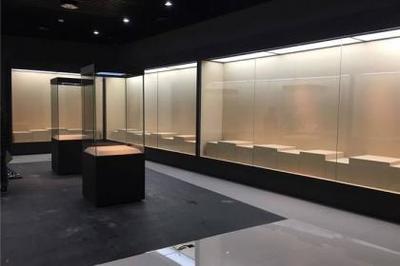 南昌博物館展柜定制 專業(yè)設(shè)計與上門安裝，守護(hù)文物璀璨光華
