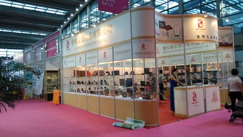 深圳展覽工廠(chǎng) 專(zhuān)業(yè)展臺(tái)搭建與展柜設(shè)計(jì)與安裝的一站式服務(wù)